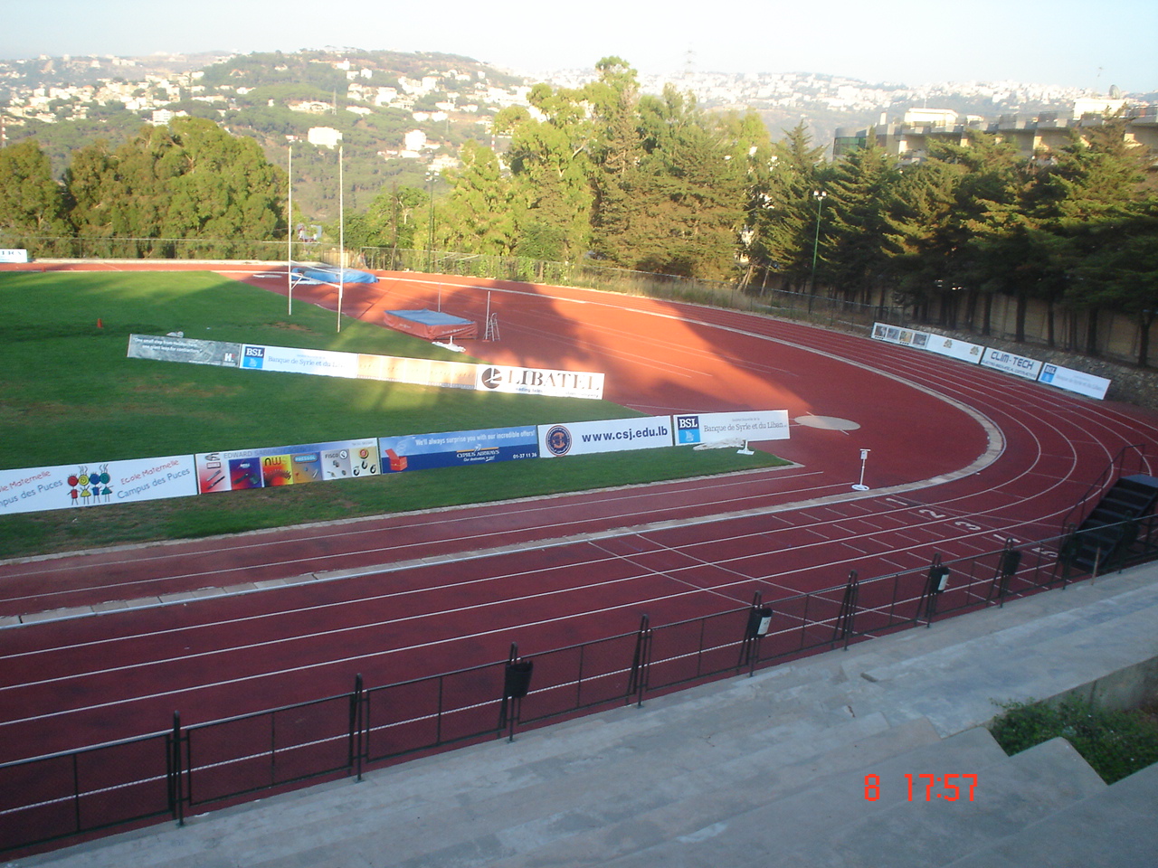 atleticky stadion1.JPG